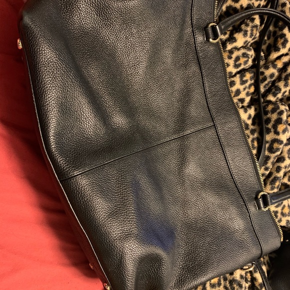 Super cute Coach shoulder bag! - Picture 2 of 3